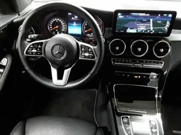 GLC-Coupe 200 4M-BusiP KomfP Leder