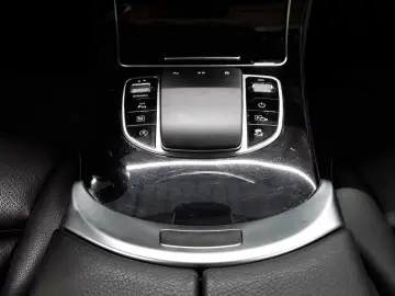 GLC-Coupe 200 4M-BusiP KomfP Leder