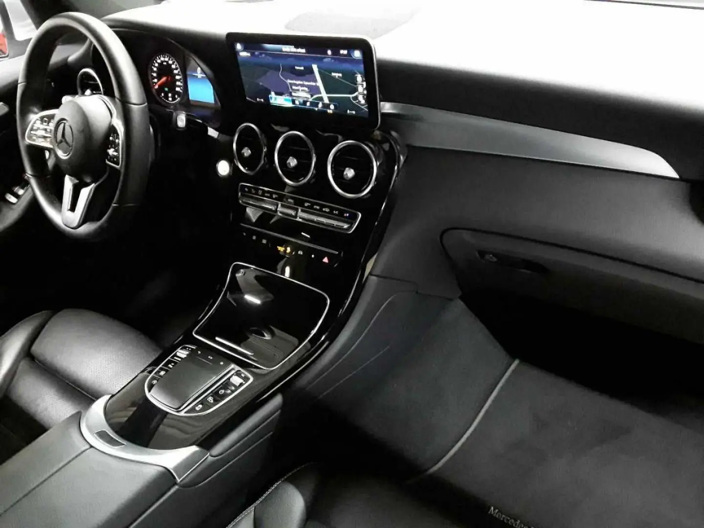GLC-Coupe 200 4M-BusiP KomfP Leder