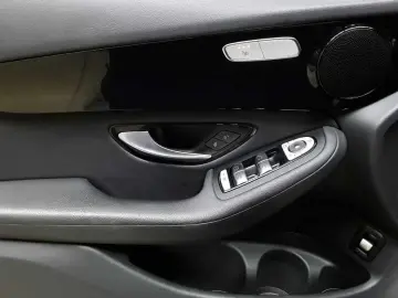 GLC-Coupe 200 4M-BusiP KomfP Leder