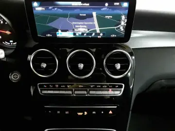 GLC-Coupe 200 4M-BusiP KomfP Leder