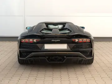 Lamborghini Aventador S Roadster Carbon Lift Park Assist DAB