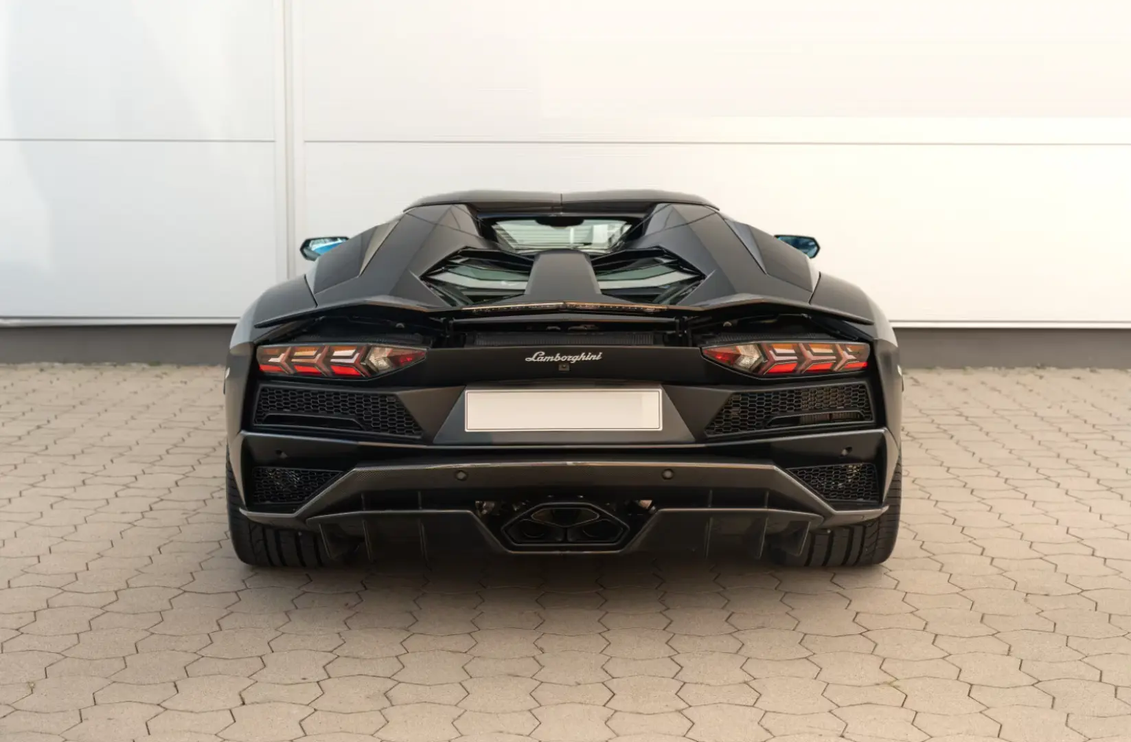 Lamborghini Aventador S Roadster Carbon Lift Park Assist DAB