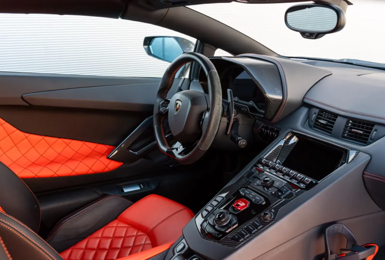 Lamborghini Aventador S Roadster Carbon Lift Park Assist DAB