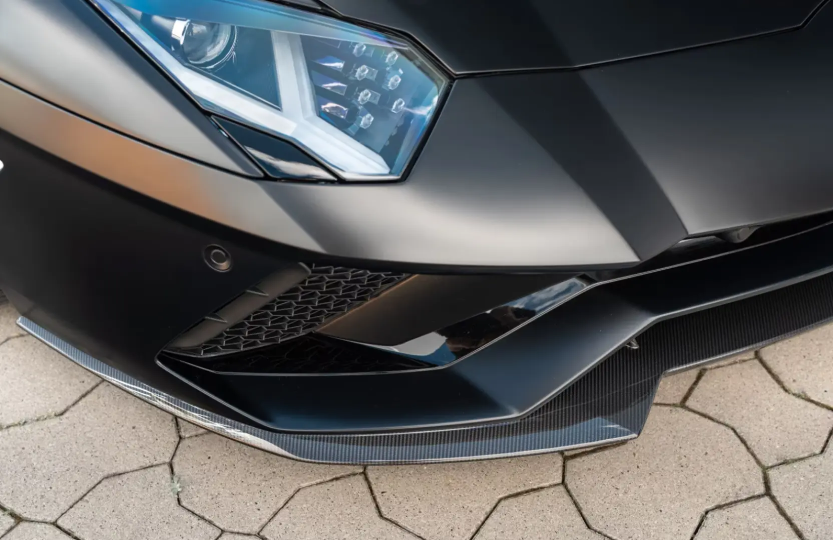 Lamborghini Aventador S Roadster Carbon Lift Park Assist DAB