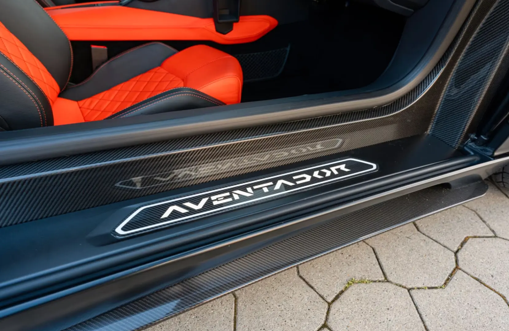 Lamborghini Aventador S Roadster Carbon Lift Park Assist DAB