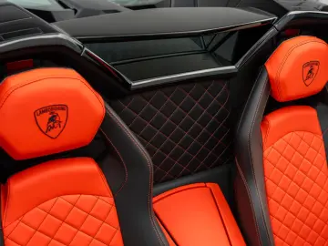 Lamborghini Aventador S Roadster Carbon Lift Park Assist DAB