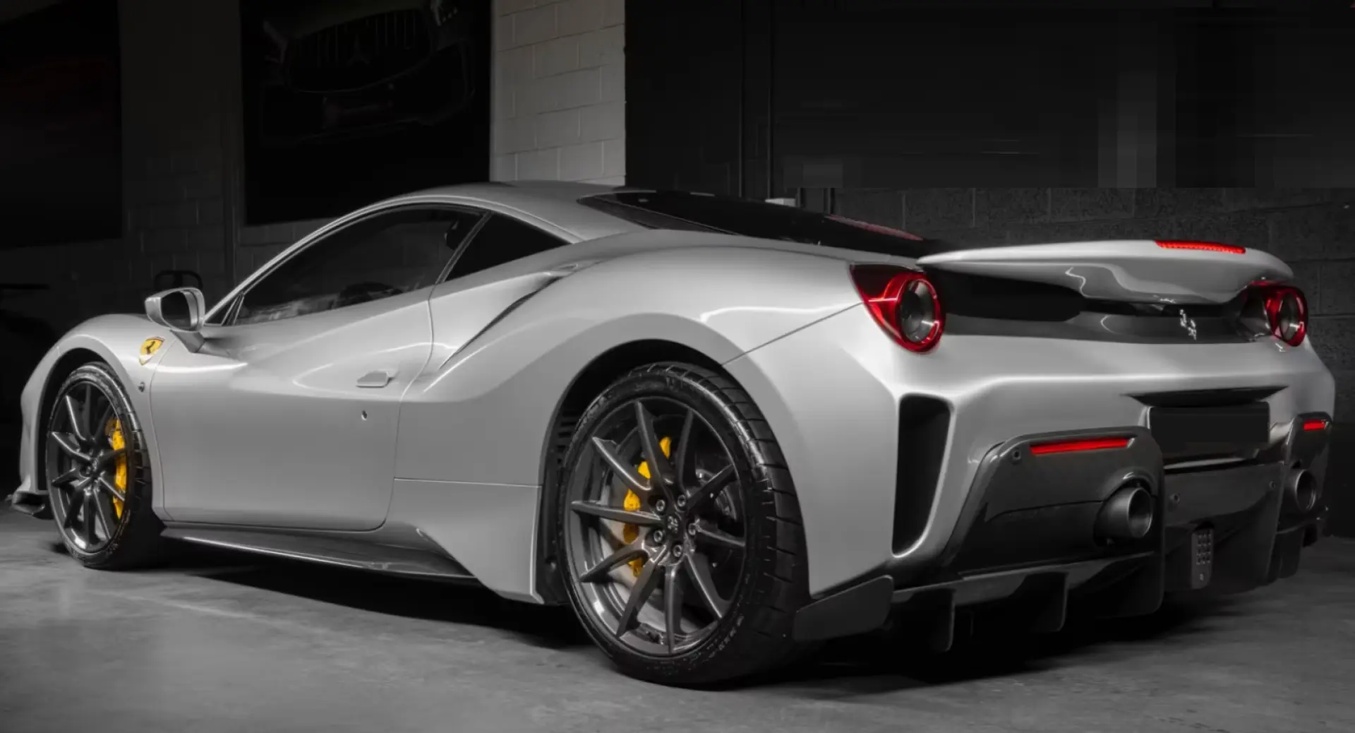 Ferrari 488 Pista GTB Pista - Ferrari Approved