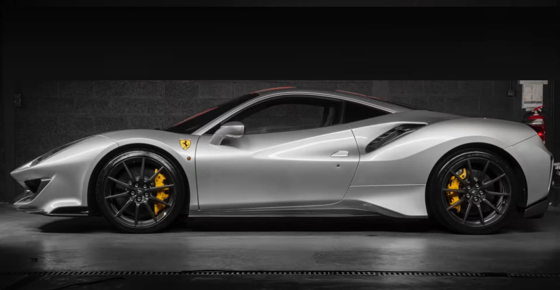 Ferrari 488 Pista GTB Pista - Ferrari Approved