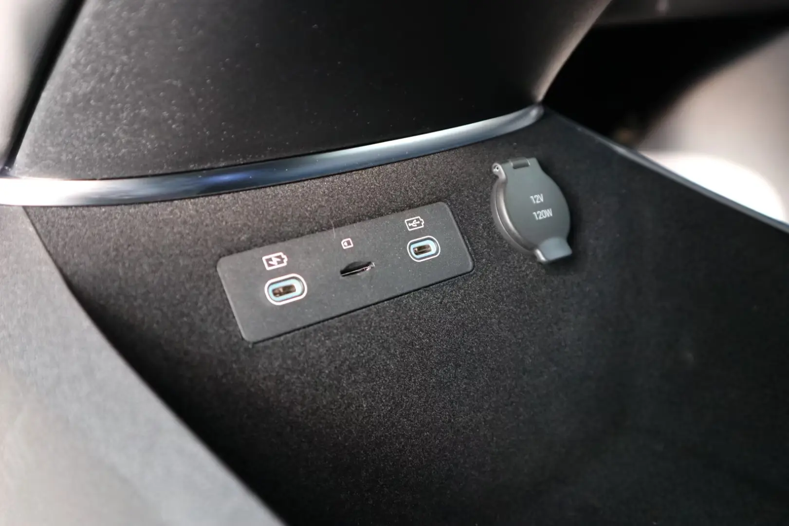 BYD SEALION 7 91.3 kWh Excellence AWD Sitzbelüftung