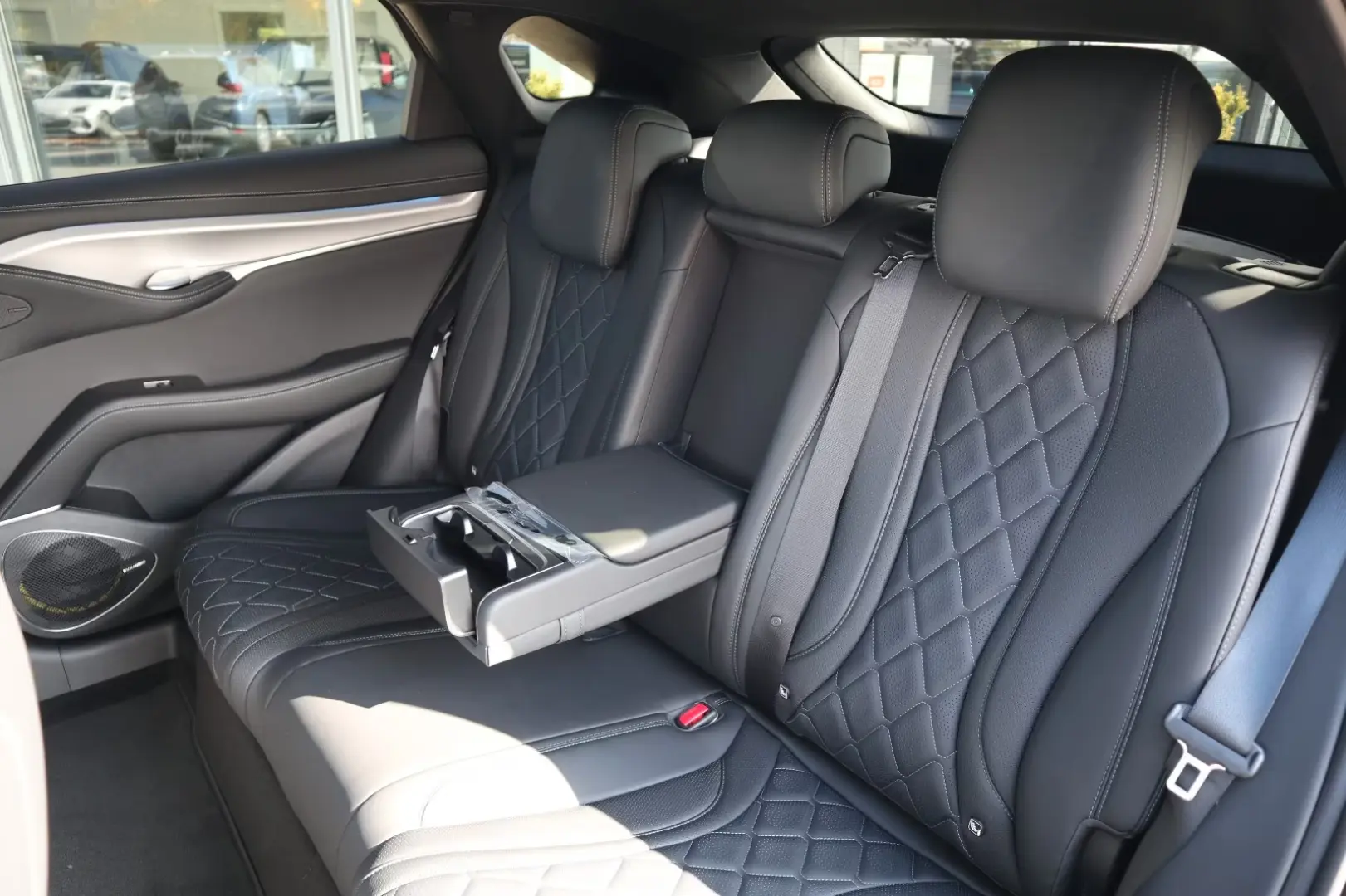 BYD SEALION 7 91.3 kWh Excellence AWD Sitzbelüftung