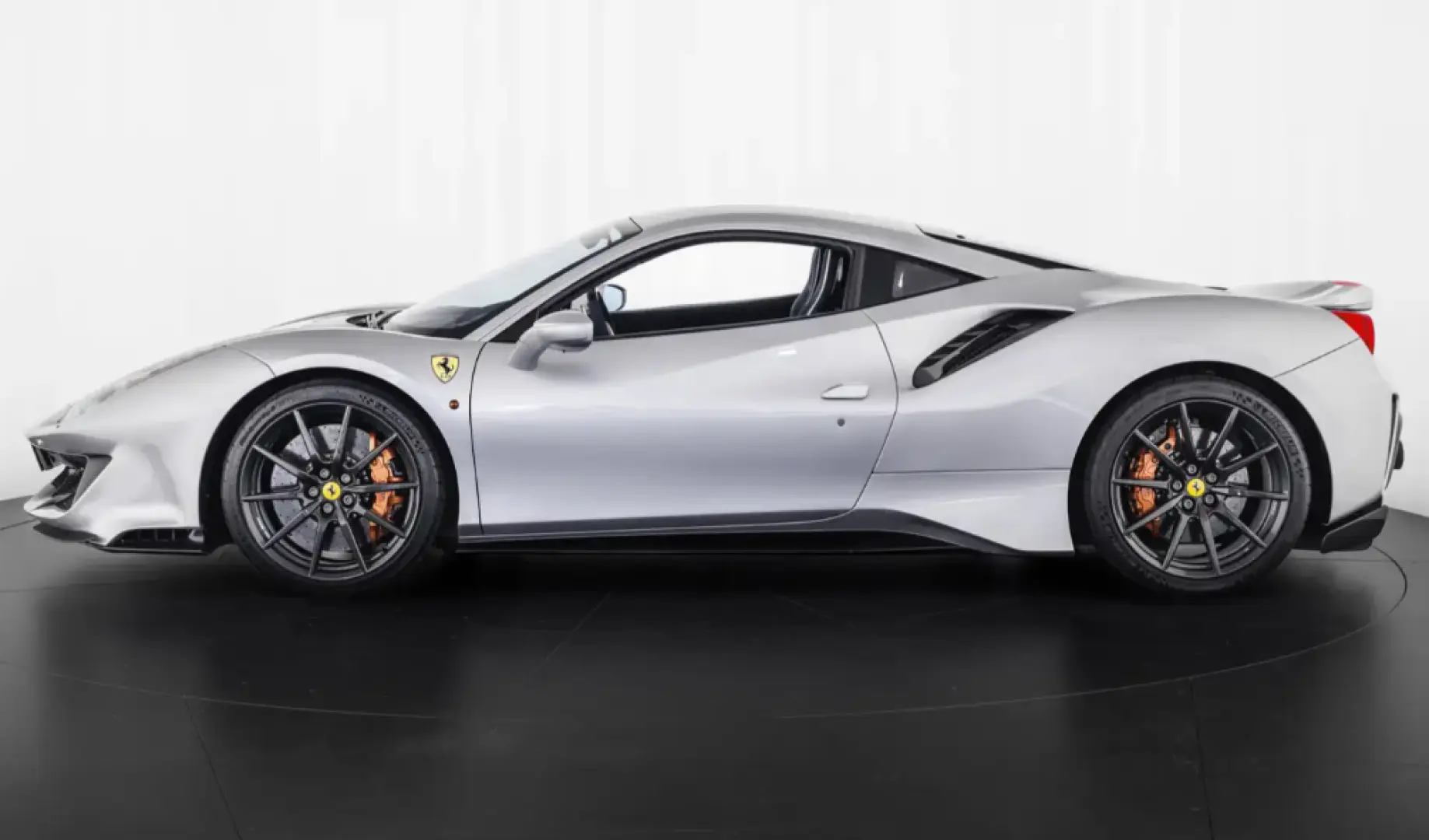 Ferrari 488 Pista