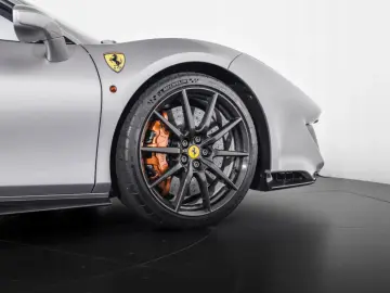 Ferrari 488 Pista