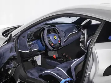Ferrari 488 Pista
