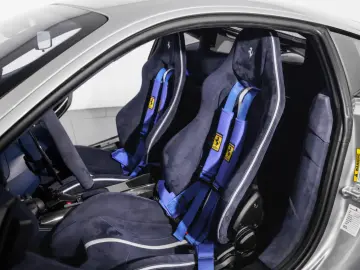 Ferrari 488 Pista