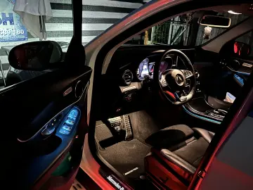 Mercedes-Benz GLC 250