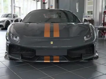 Ferrari 488 Pista DCT Carbon-Exterior TwoTonePaint