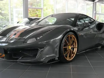 Ferrari 488 Pista DCT Carbon-Exterior TwoTonePaint