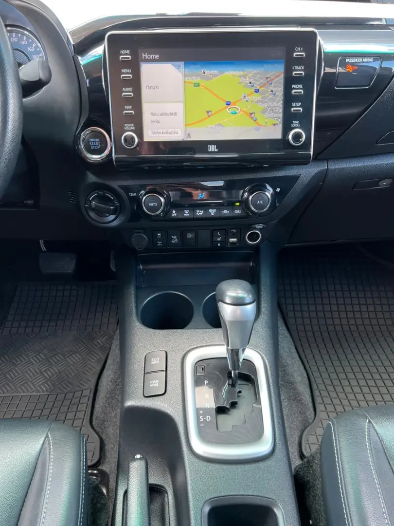 Hilux Executive VIP 2.8 D-4D 4X4  ROLL  AHK