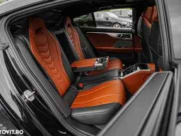 BMW M8 M850i xDrive Gran Coupe