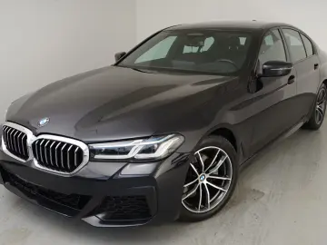 BMW 520 d xDrive Limuzină (M-Sport Navi