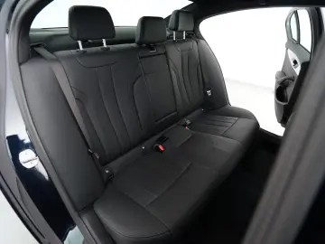 BMW 520 d xDrive Limuzină (M-Sport Navi