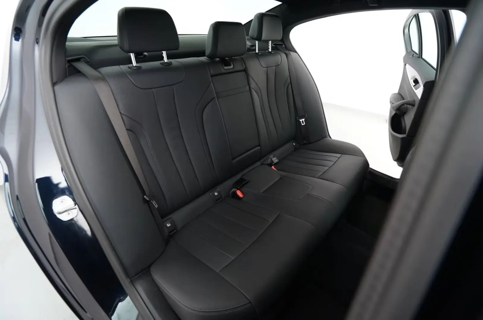 BMW 520 d xDrive Limuzină (M-Sport Navi