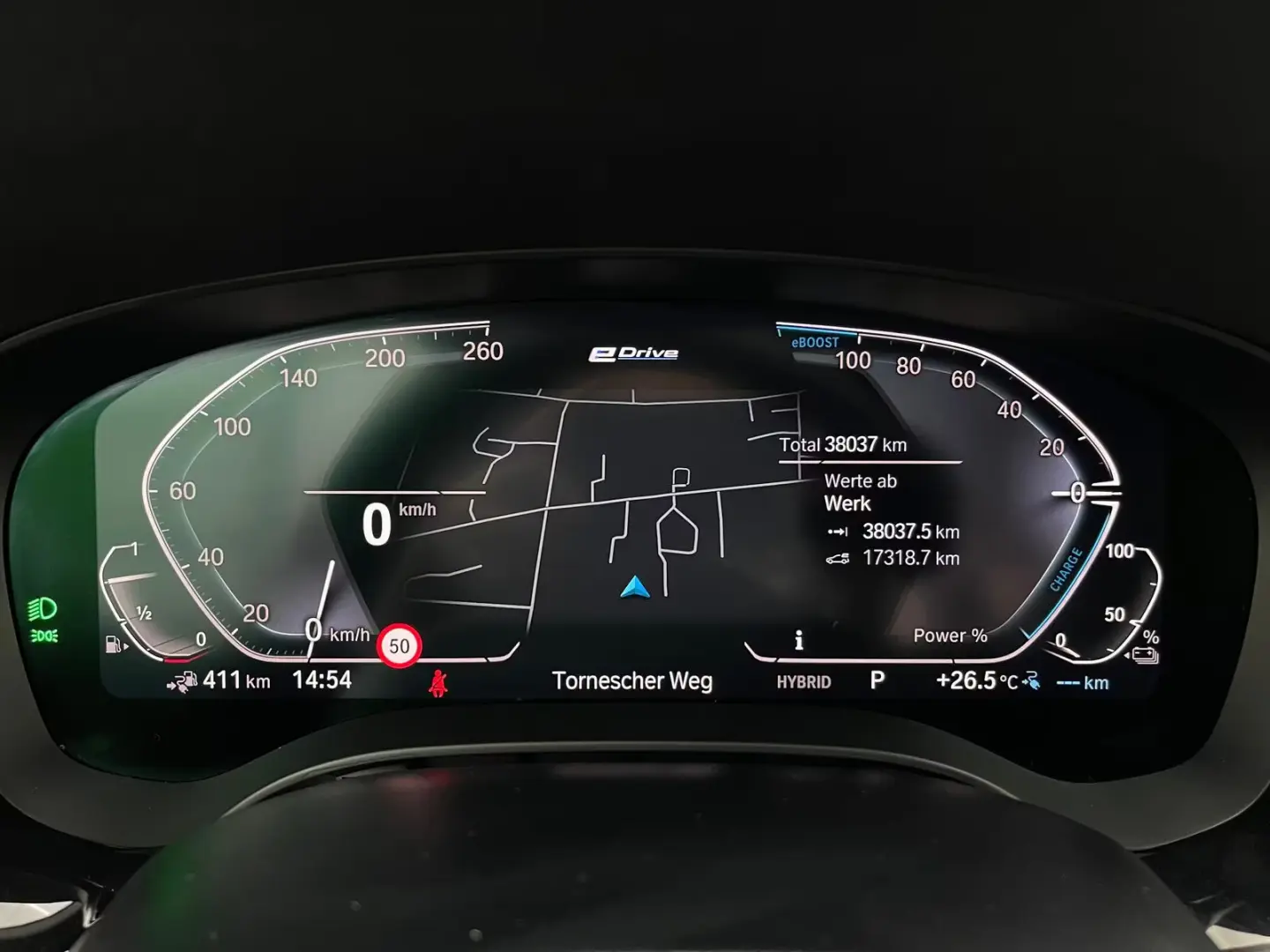 BMW 530 e pachet xDrive M LED AHK HuD