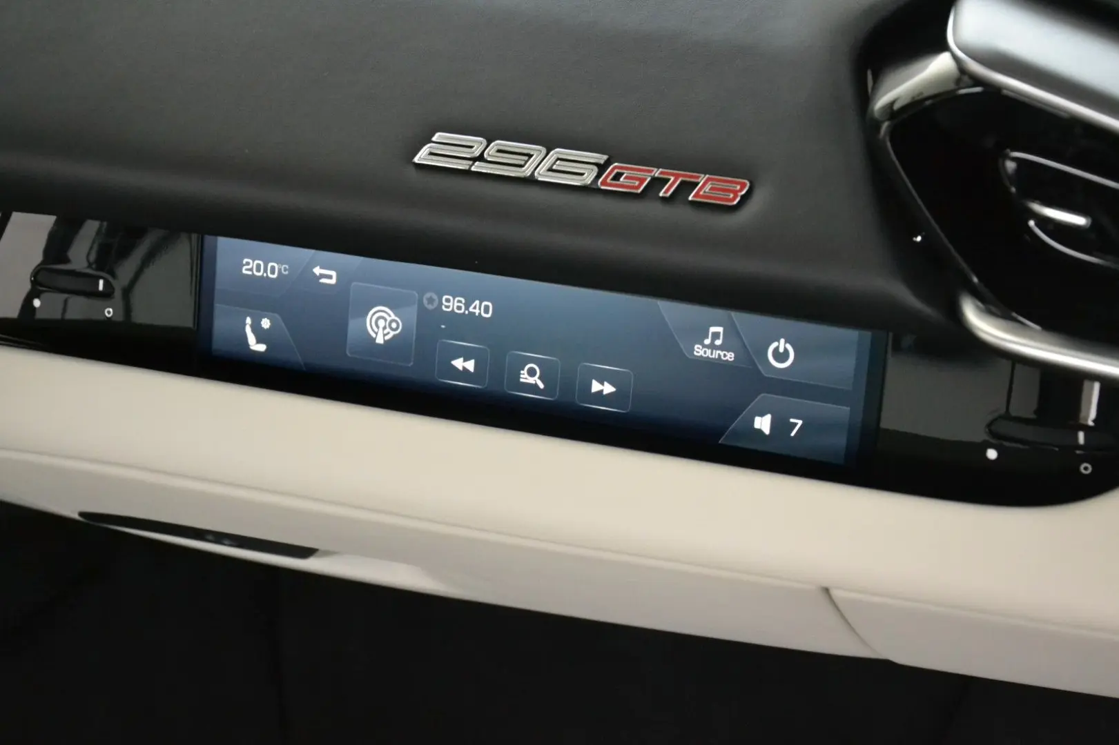 296 GTB DCT LIFT 360 JBL CARPLAY SITZKLIMA PPF!