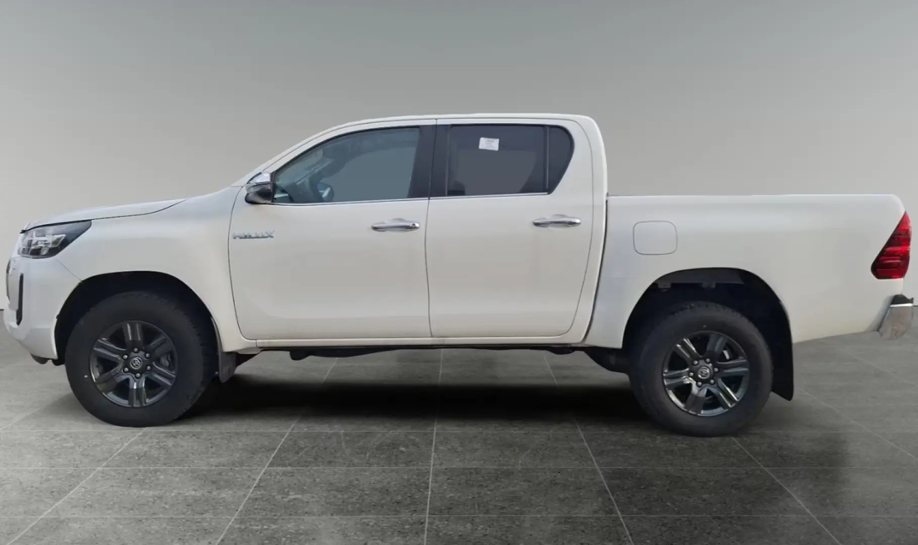 Toyota Hilux 2.8 Double Cab Comfort  Allrad Kamera Navi