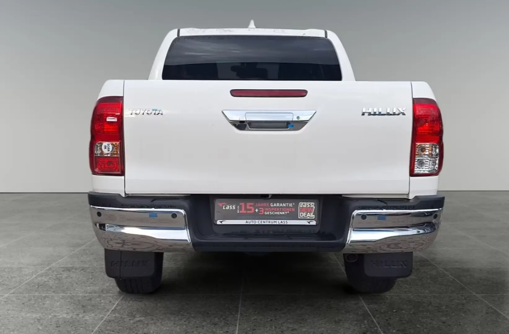 Toyota Hilux 2.8 Double Cab Comfort  Allrad Kamera Navi