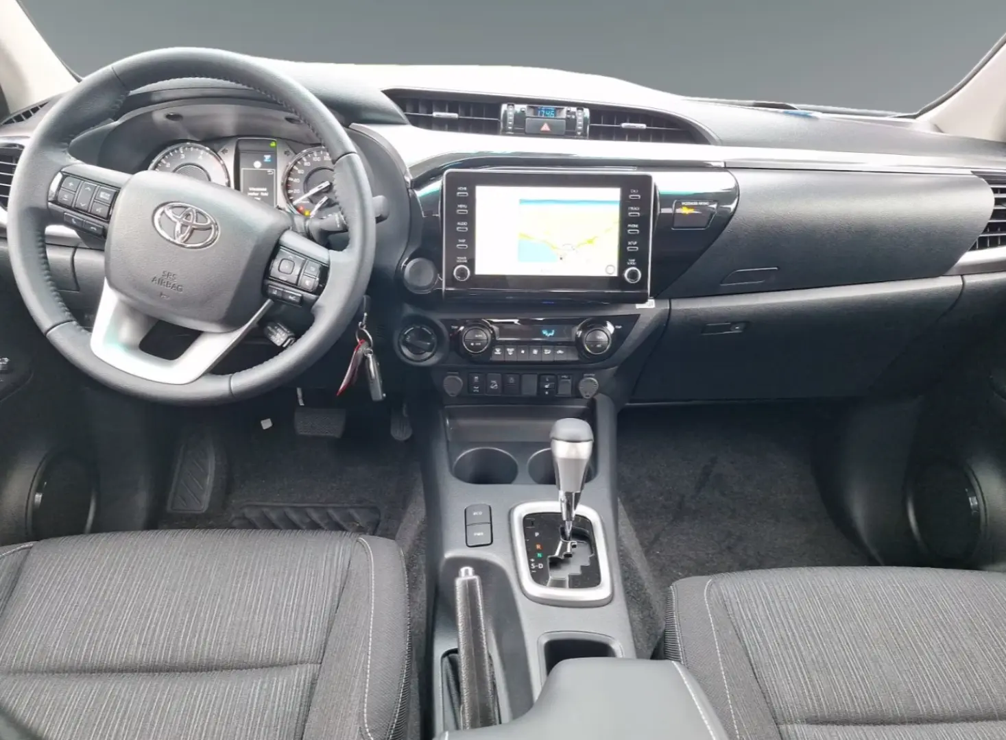 Toyota Hilux 2.8 Double Cab Comfort  Allrad Kamera Navi
