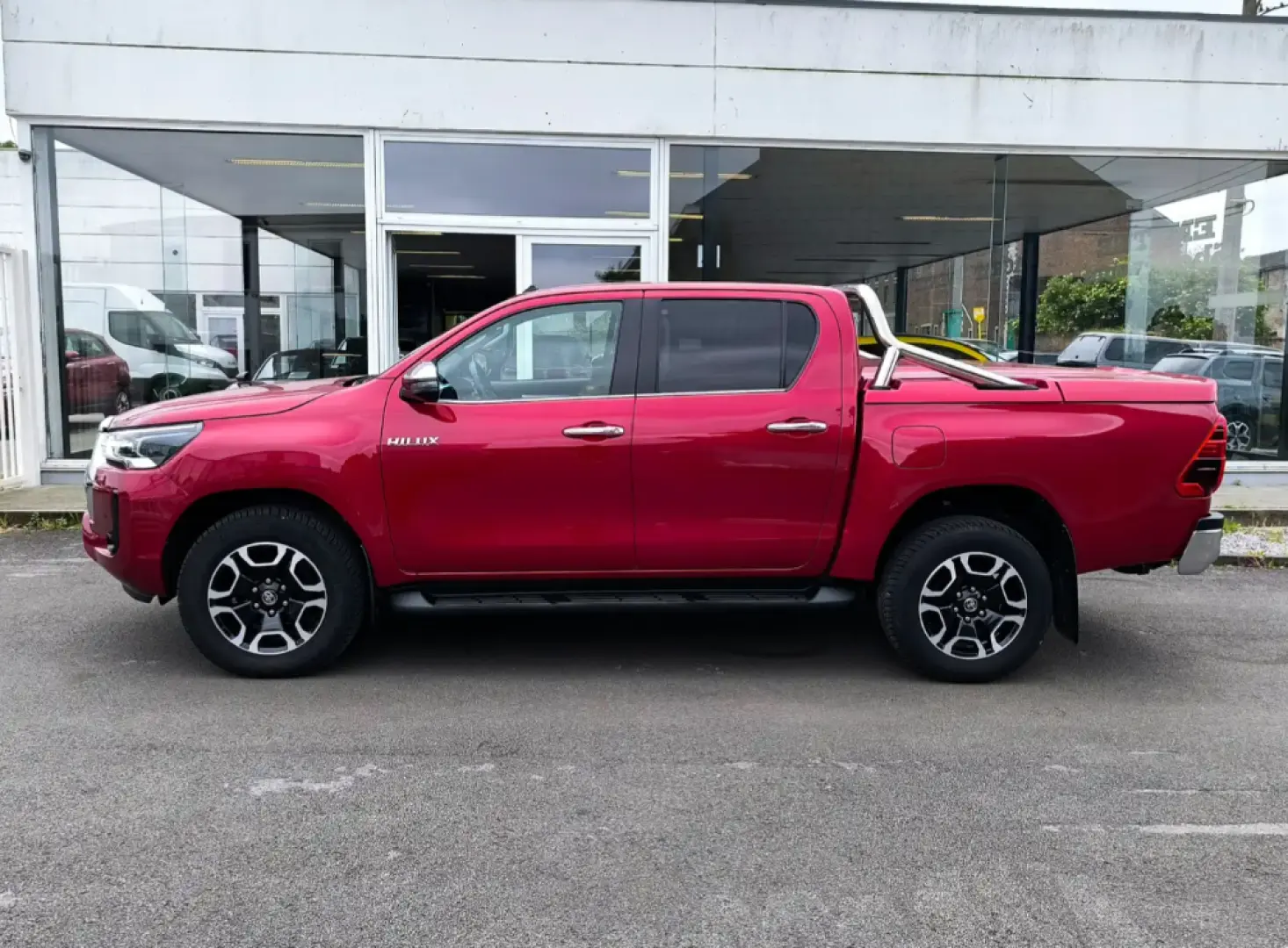 Toyota Hilux 2.8 D-4D DOUBLE CABINE AUTO 4x4