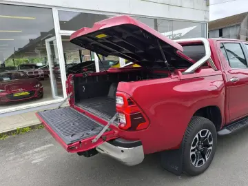 Toyota Hilux 2.8 D-4D DOUBLE CABINE AUTO 4x4