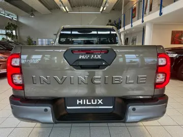 Toyota Hilux DOUBLE CAB INVINCIBLE-MILD HYB