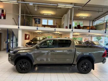 Toyota Hilux DOUBLE CAB INVINCIBLE-MILD HYB