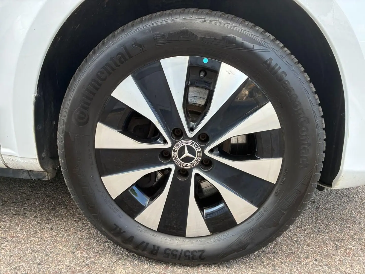 V220d RISE LANG 2.0CDI 8-SITZE AHK PARK-PAKET 17