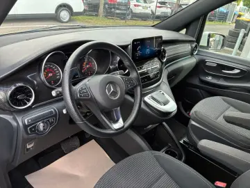 V220d RISE LANG 2.0CDI 8-SITZE AHK PARK-PAKET 17