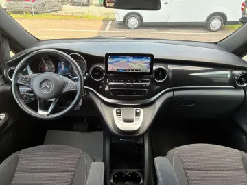 V220d RISE LANG 2.0CDI 8-SITZE AHK PARK-PAKET 17