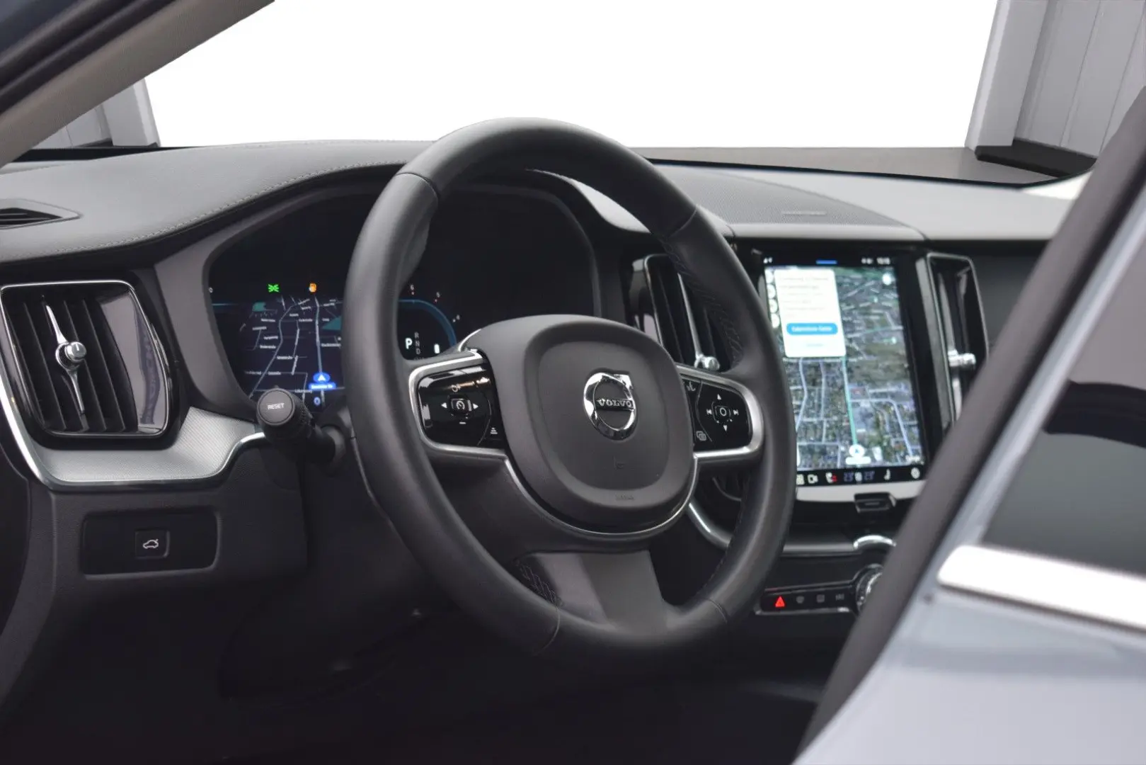 XC60 ULTIMATE BRIGHT PANO CAM BLIS GOOGLE