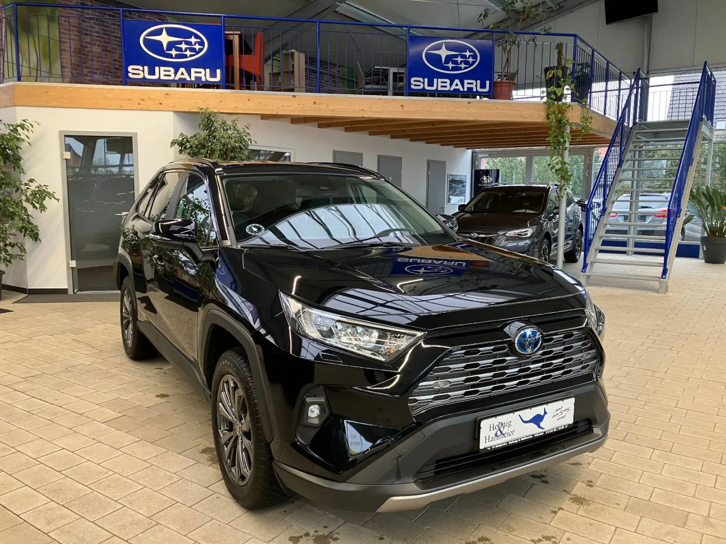 RAV 4 2.5 Hybrid Business Edition