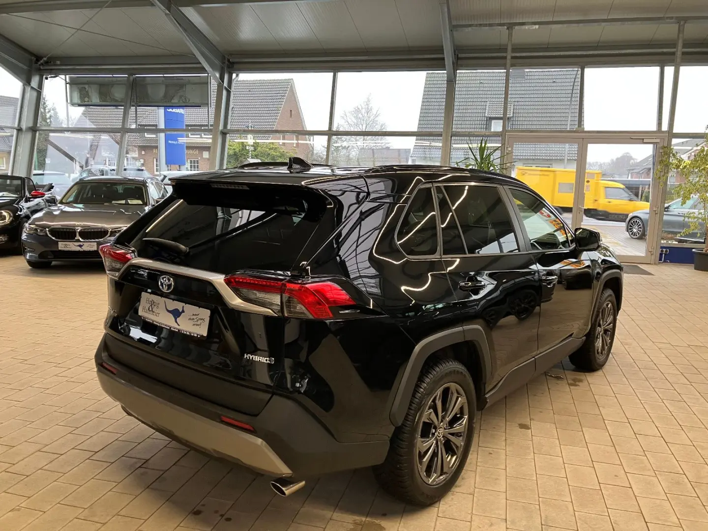 RAV 4 2.5 Hybrid Business Edition