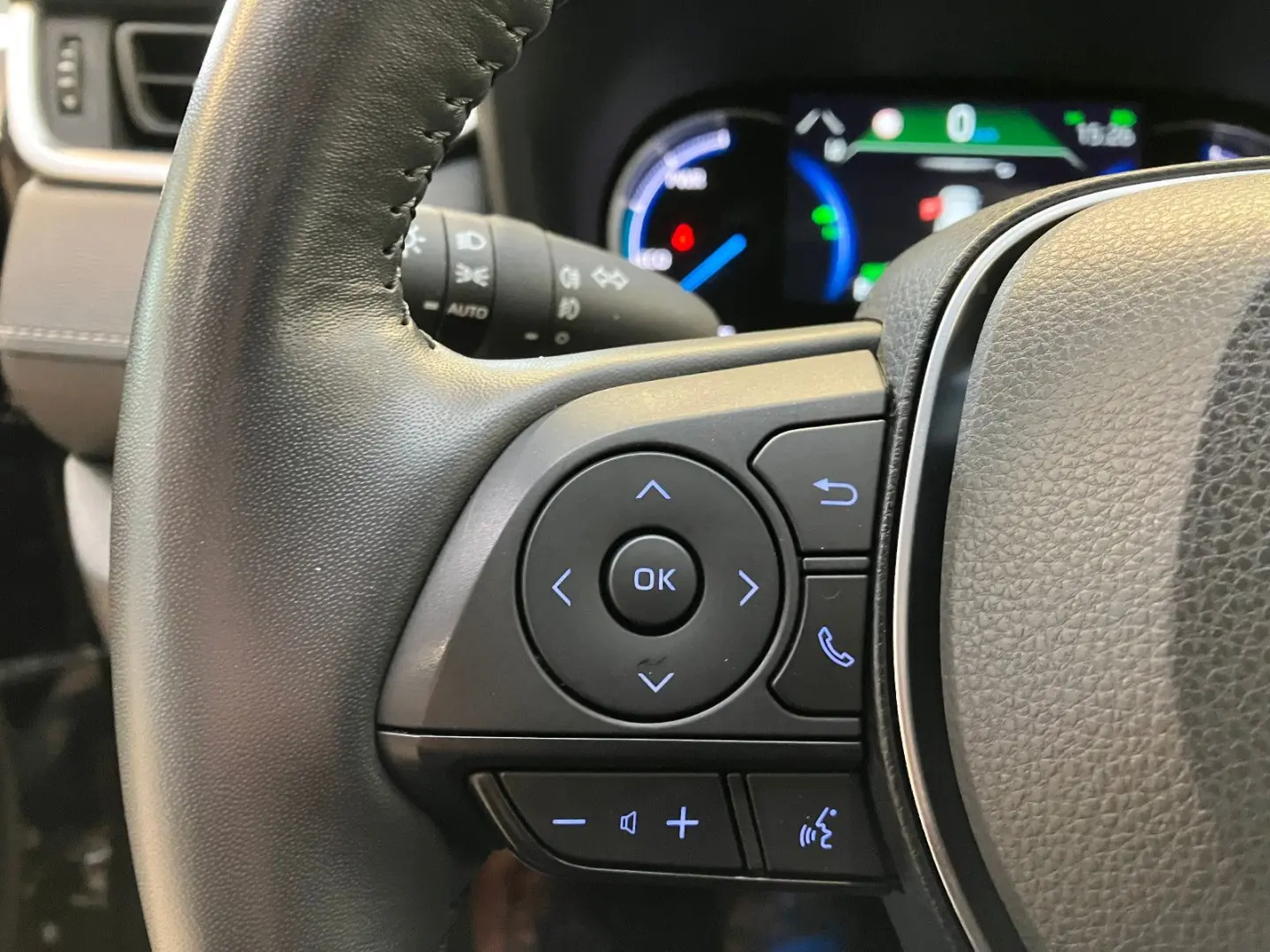 RAV 4 2.5 Hybrid Business Edition