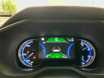RAV 4 2.5 Hybrid Business Edition