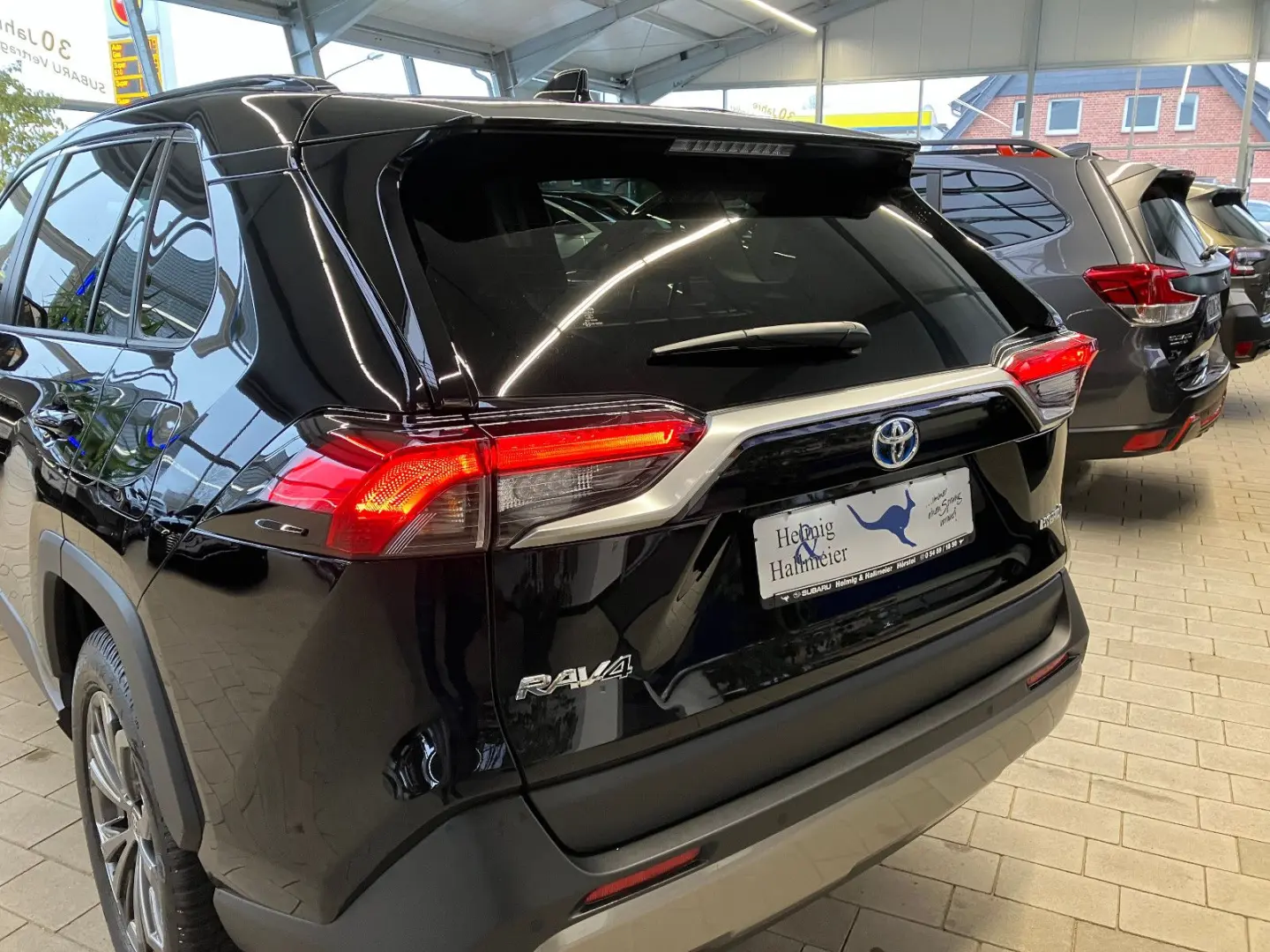 RAV 4 2.5 Hybrid Business Edition