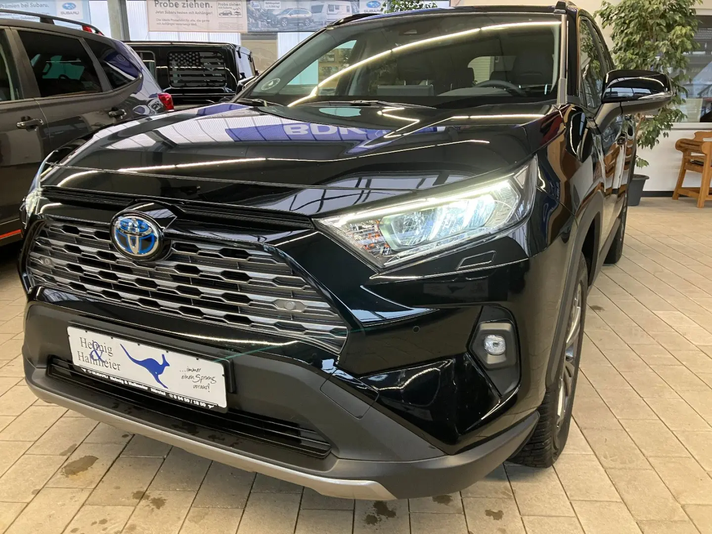 RAV 4 2.5 Hybrid Business Edition