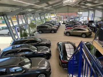RAV 4 2.5 Hybrid Business Edition