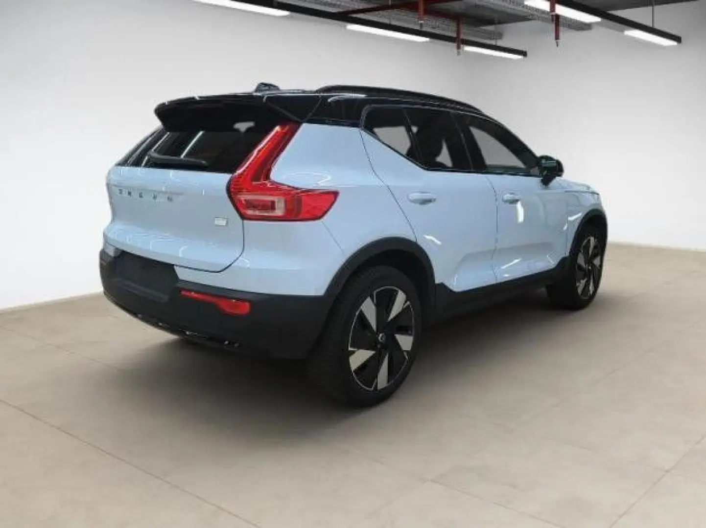 XC40 Plus Pure Electric EXTENDED RANGE AHK