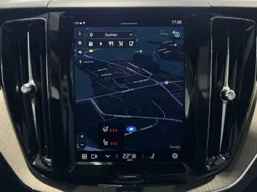 XC60 T6 Plus Bright Recharge AWD Tailored Wool