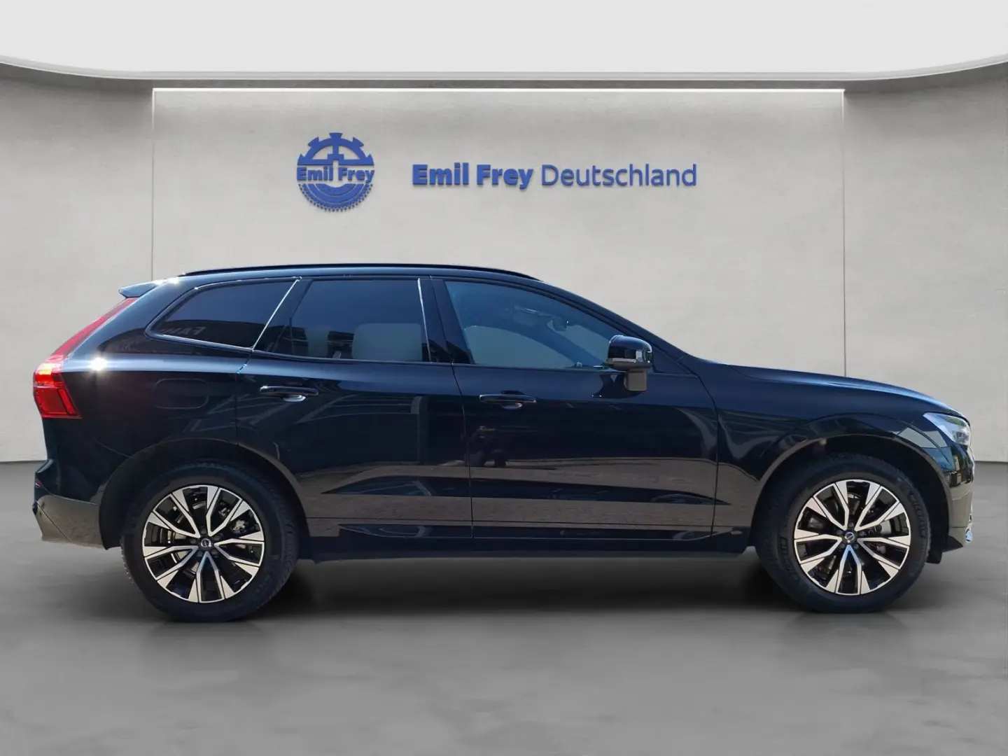 XC60 B4 B Plus Dark AHK  NAVI  KAMERA  SHZ